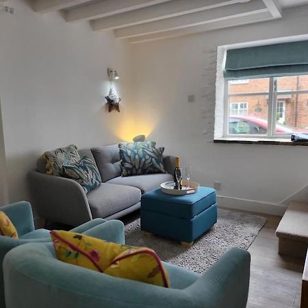 Host & Stay - Clara Cottage Bretforton Kültér fotó