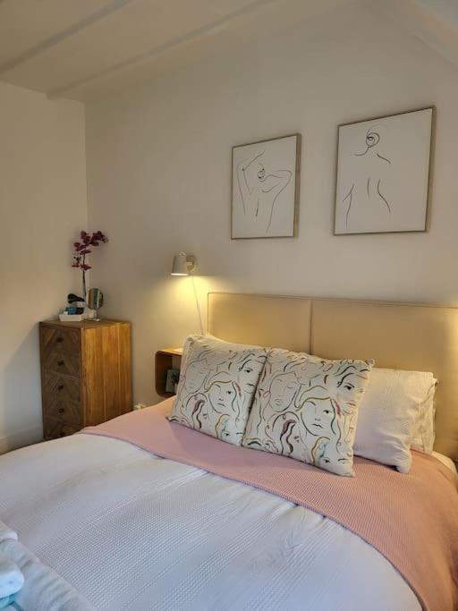 Host & Stay - Clara Cottage Bretforton Kültér fotó