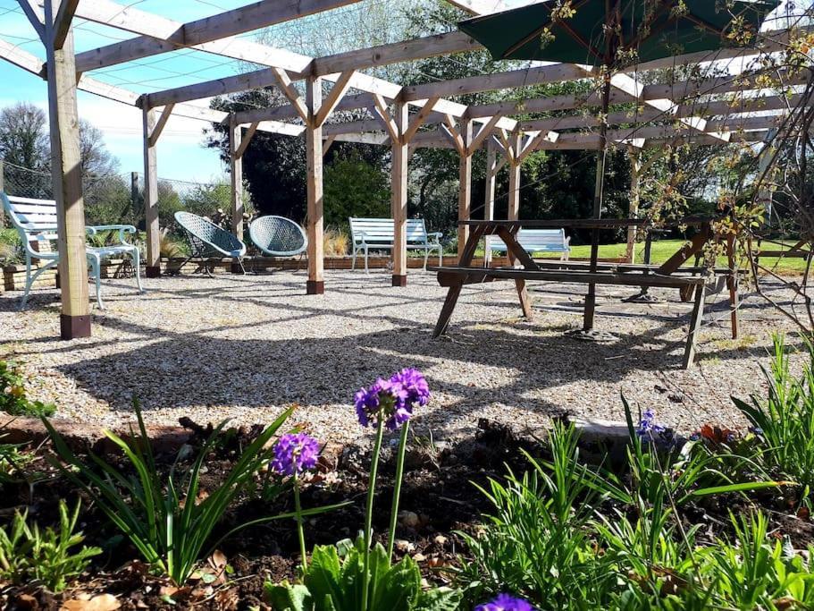 Host & Stay - Clara Cottage Bretforton Kültér fotó